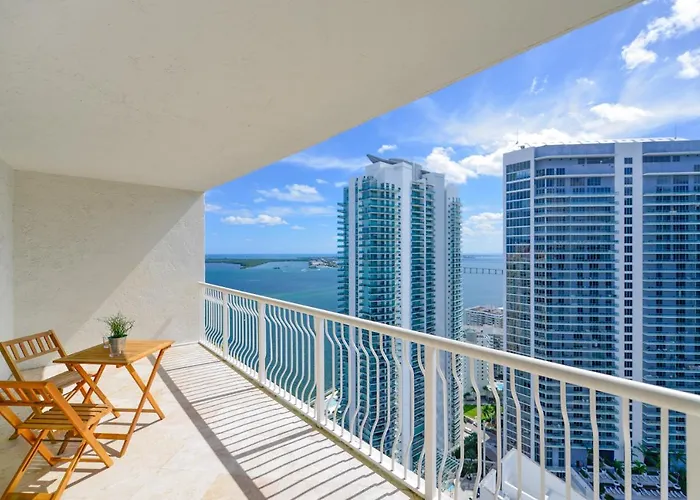 Amazing Apartment In The Heart Of Brickell
